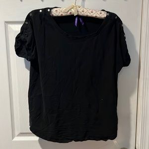 Seraphine nursing shirt -large